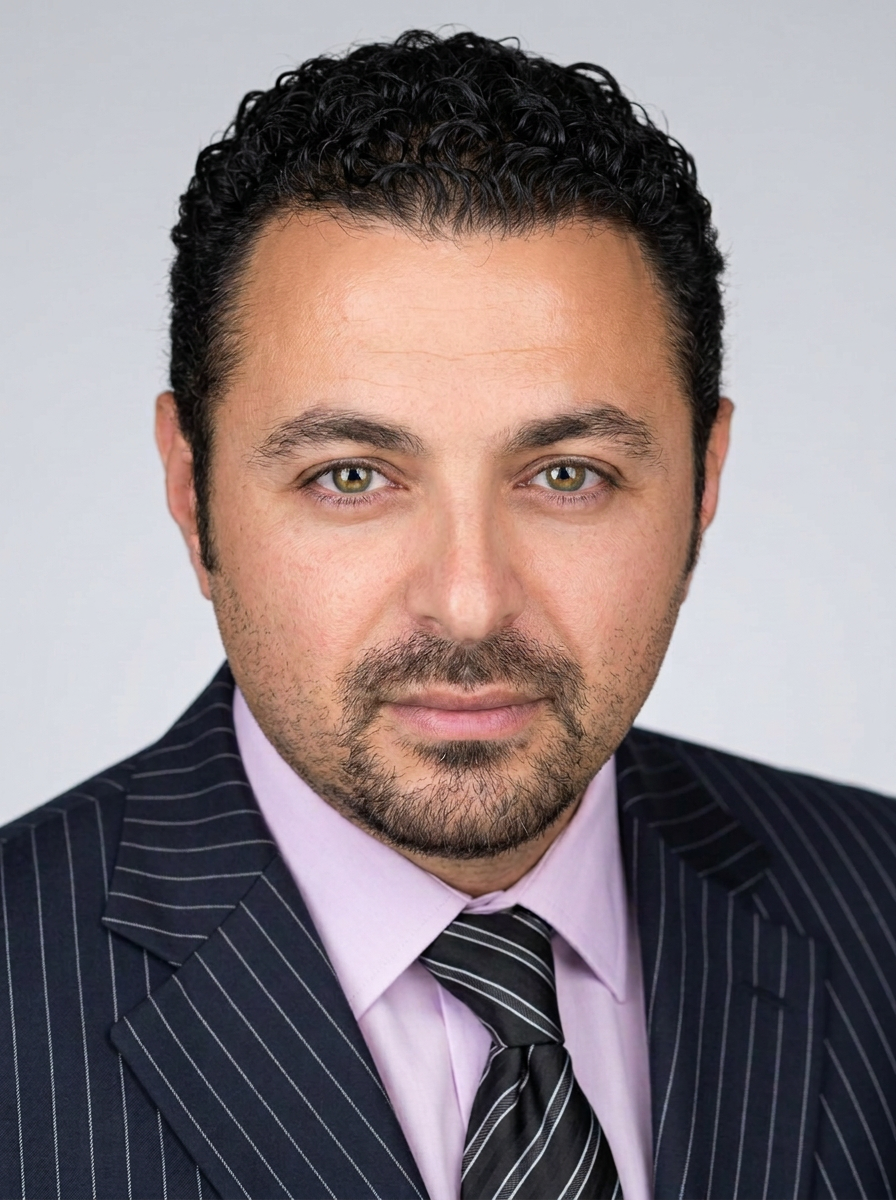 Simon Leizgold, Manager of Acquisitions & Operations at Royal Dental Coral Springs